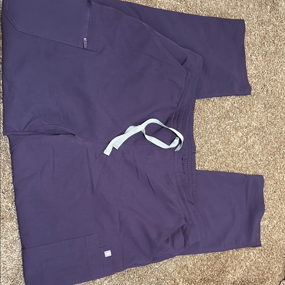 Figs Technical Collection in Deep Purple
